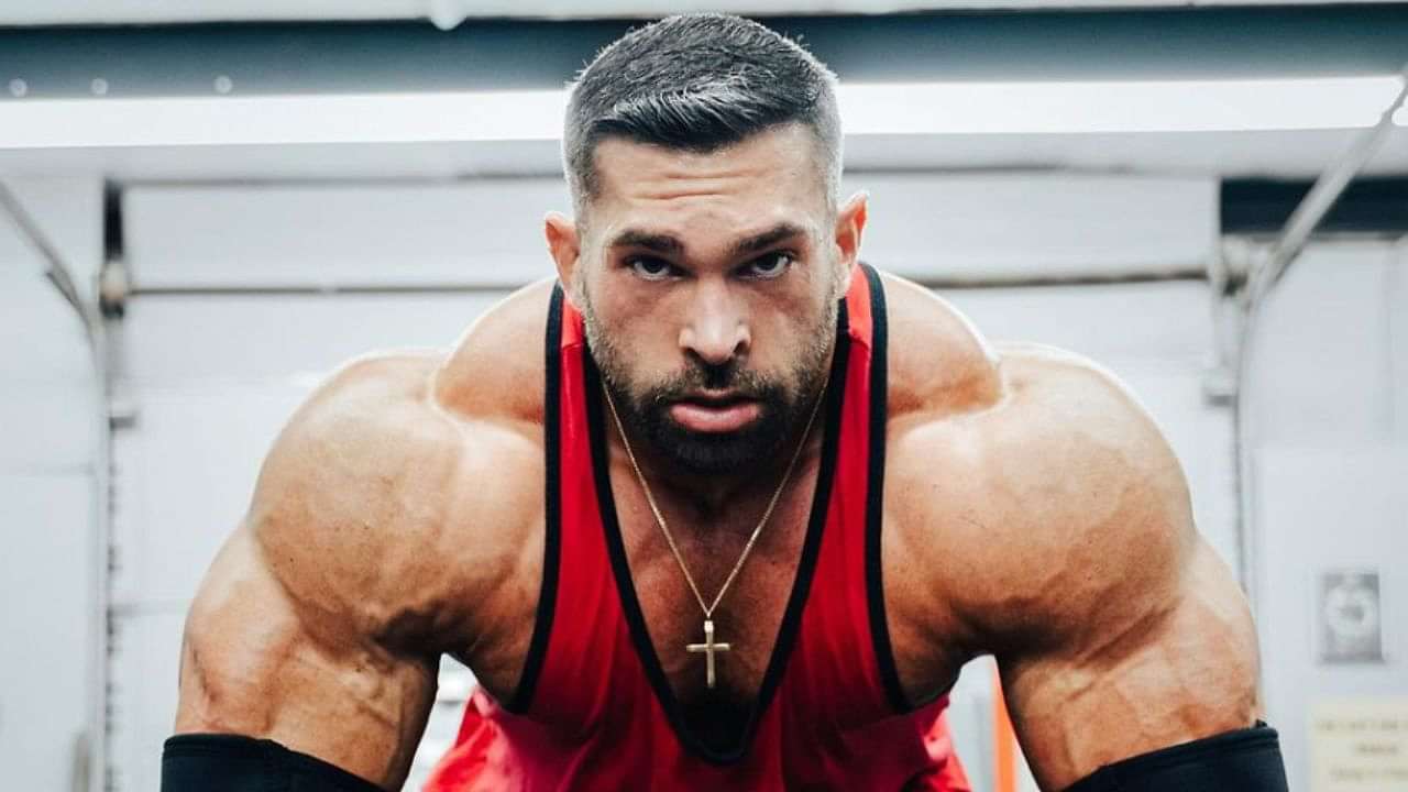 2023 Mr. Olympia Derek Lunsford Shares His Back Workout Routine, Featuring Two Special Bodybuilders As Guests at the Gym
